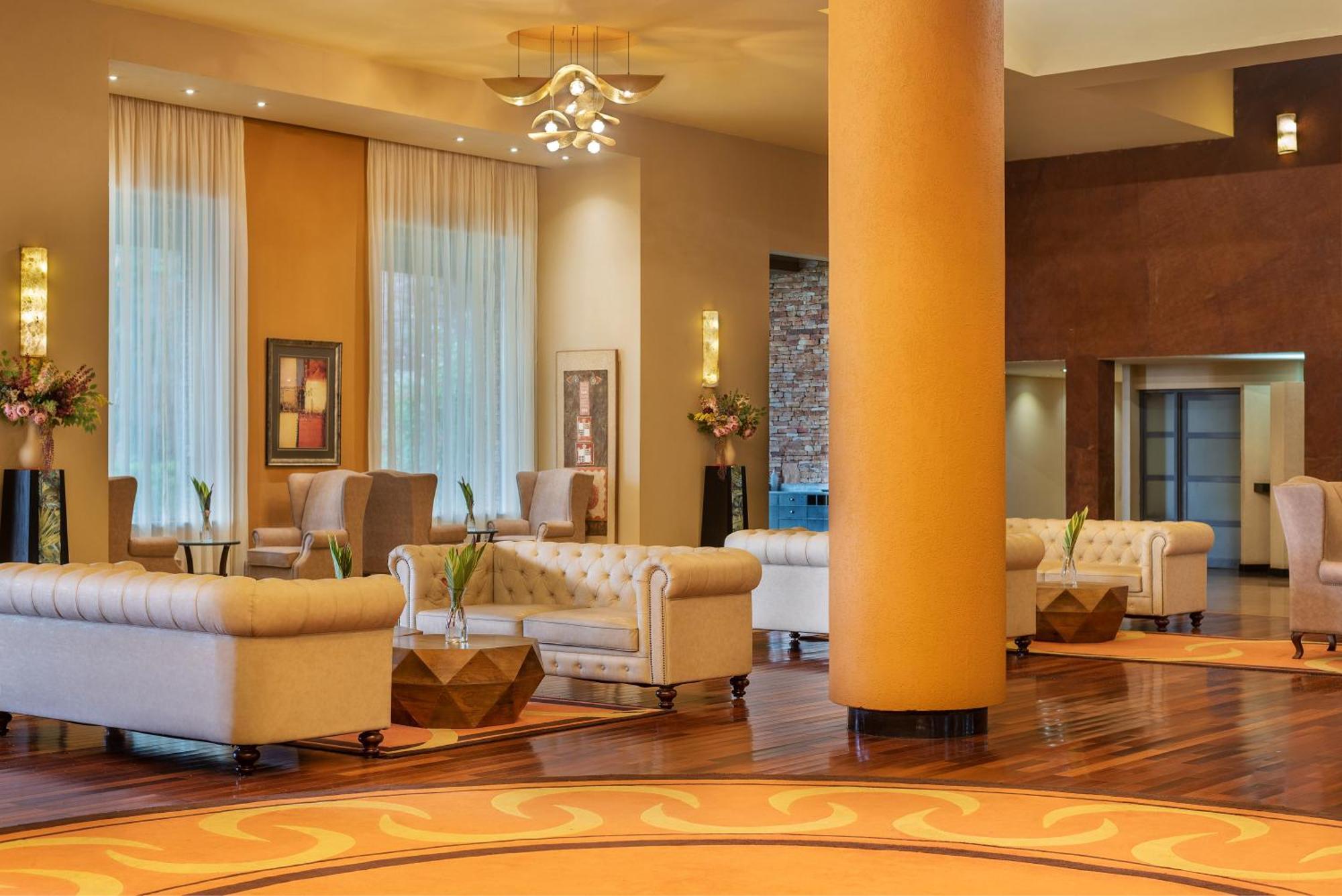 Speke Resort And Conference Center Kampala Exterior foto